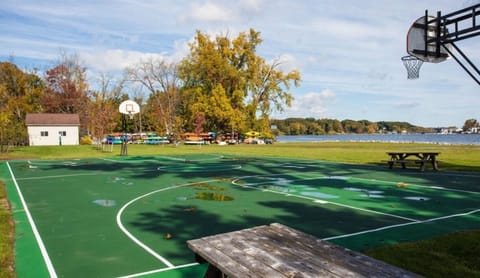 Basketball courts overlooking Saratoga Lake