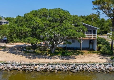 54-web-or-mls-200-Jims-Camera-House-Aerial-13a