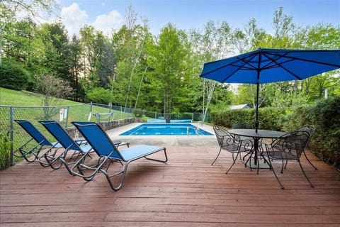 Open from around June 1 to after Labor Day.