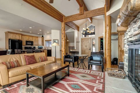 Spacious great room with gas fireplace