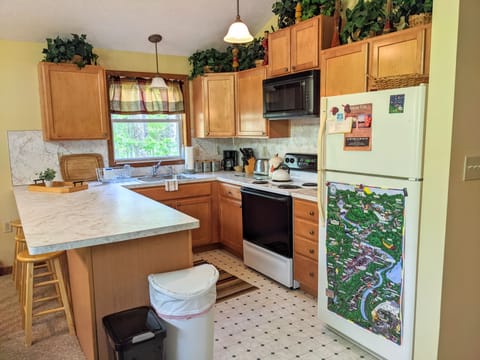 Efficient Kitchen: Where cooking meets convenience.