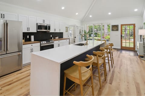Indoors, Kitchen, Floor, Kitchen Island, Flooring