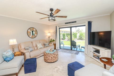 St. Augustine Beach Rentals Living Room