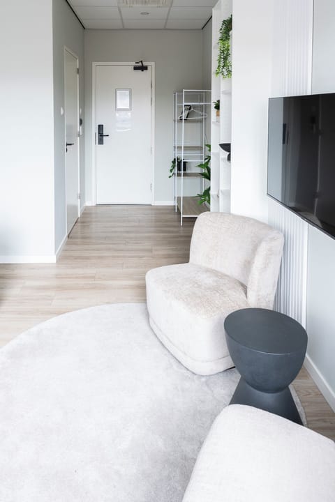 Comfortable, clean, and central – your bedroom at Bed en Koffie has it all.