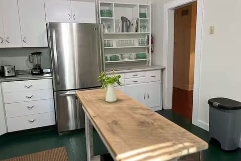 Storage & counter space plus easy access to the dining room