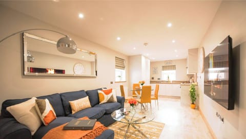 Kitchen/Living - 4-bed, 3-bath