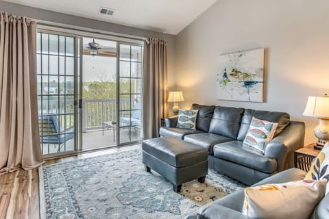 North Myrtle Beach Vacation Rental | 2BR | 2BA | Stairs Required | 1,050 Sq Ft