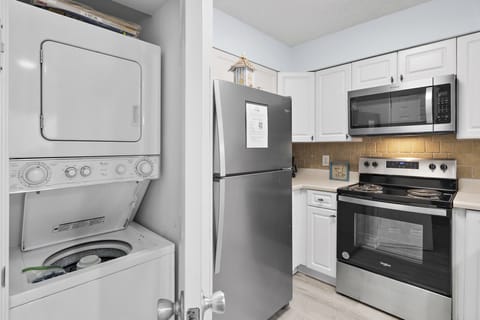 Washer and Dryer for Guest Convenience