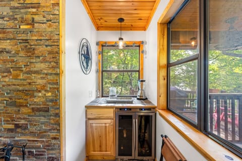 WET BAR IN THE MAIN LIVING AREA