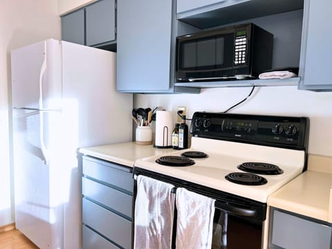 The full kitchen is equipped with all the cooking essentials