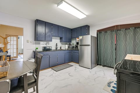 Kitchen | Single-Story Studio Cottage | Free WiFi