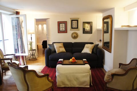 View upon entering living area