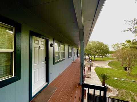 Apartment is in the second floor - there is no elevator