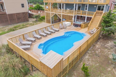 Surf or Sound Realty - 1194 - Carolina Girl - Pool Area -4