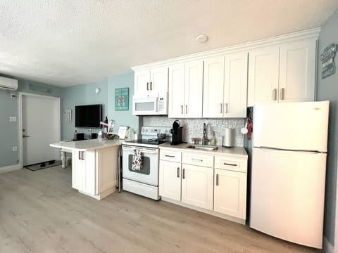 Fully stocked kitchen