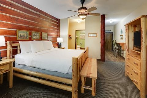 Unit with comfortable bed