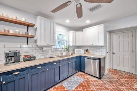 Fully equipped kitchen to cook any meal!