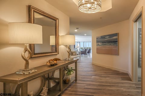 Beautiful Entrance welcomes you to this extraordinary vacation residence, Waterside 323