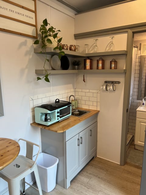 Image picker 36F90E55 A60E 4537 8877 94122CCF6C0D 5649 00000621EB0AD8AD