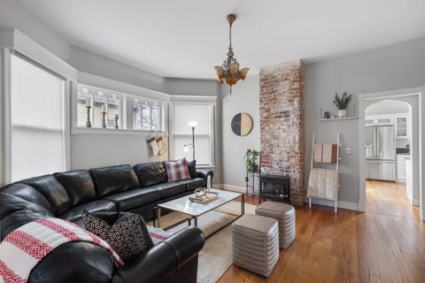 Multiple Living rooms