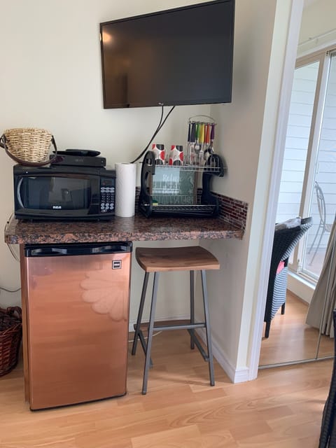 Need a snack?  All that beach exploring can leave you hungry.