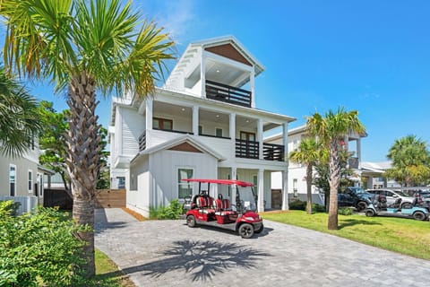 Welcome to Vibe Out; your beach vacation begins!