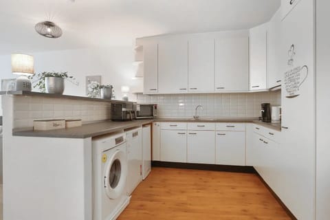 Stay smart and central at Hotel Centrum Tilburg, with easy access to Efteling.