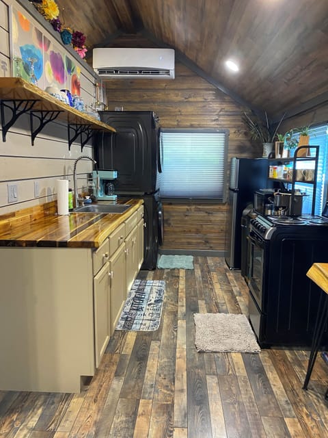 Full size Kitchen, Mini Split heating/cooling, Washer and dryer