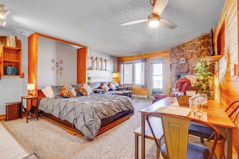 Granby Vacation Rental | Studio | 1BA | 400 Sq Ft | Step-Free Access w/ Elevator