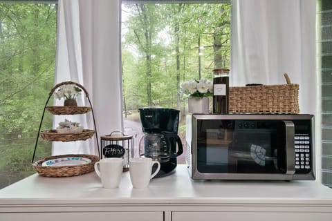 Ground coffee and all amenities provided.