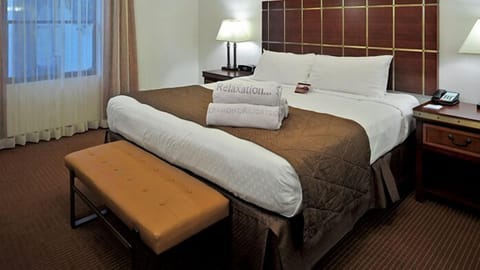 LAR_3_Room_Gallery_1_1