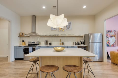 Cook like a pro in this chic, Taylor Swift-inspired kitchen.