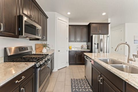 House 1 Fully Equipped Kitchen