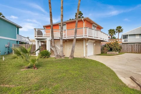 8feaf60e-0379-4db4-8c3e-e073ffba0793