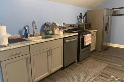 C7f93b75 3c54 48db 9811 0b63e040e918