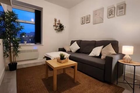 38dacab9-8fa6-4ede-9616-651e59a99182