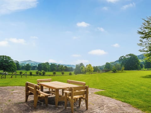 Sitting room | Glanusk Lodge - Glanusk Estate, Crickhowell