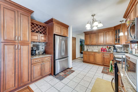 Kitchen | Coffee Maker | Dishwasher | Cooking Basics