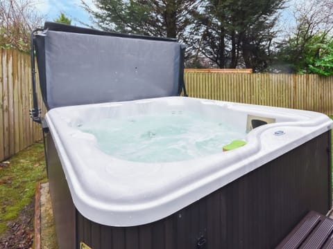 Hot tub | Ptarmigan Lodge, Balmaha