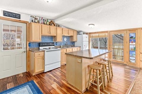 N2591 Spider Lake Trail-4