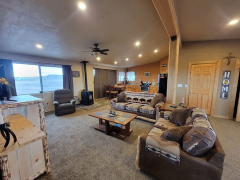 Living room with kitchen 