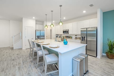 Kitchen Island with Bar Seating