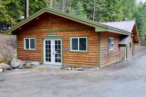 Public Laundry Facilities