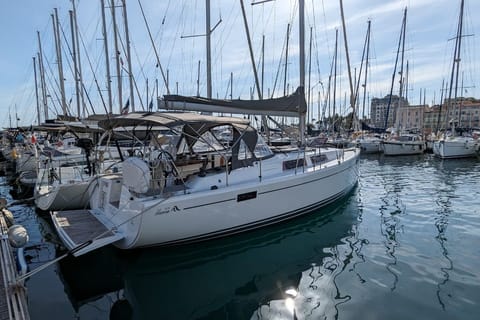 Marina