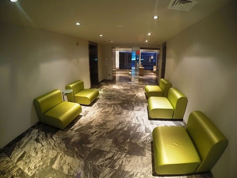 Lounge Corridor