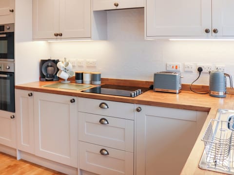 Kitchen/diner | Trem Y Mor, Criccieth