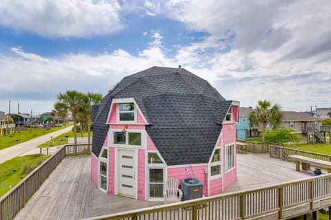Galveston Vacation Rental | 3BR | 2BA | 1,450 Sq Ft | Stairs Required