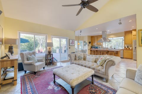 Open floor plan, perfect for spending quality time with your group.