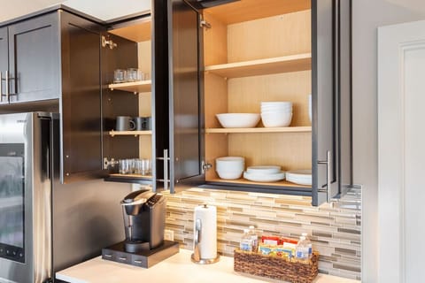 We have glasses, pots, and plates for every occasion.