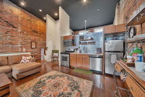 Gorgeous open concept kitchen and living room!